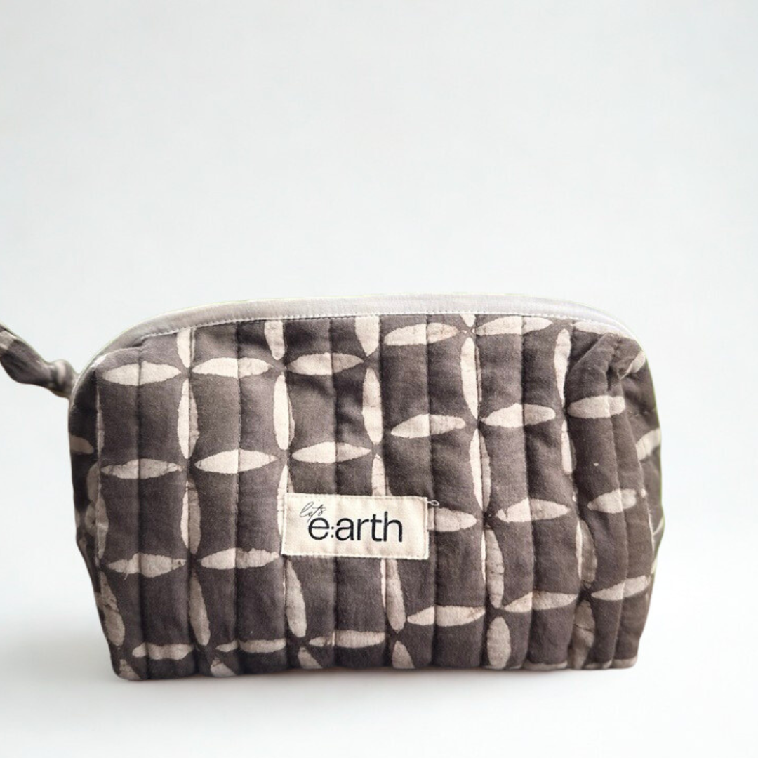 Accessory - Make-up Pouch Small