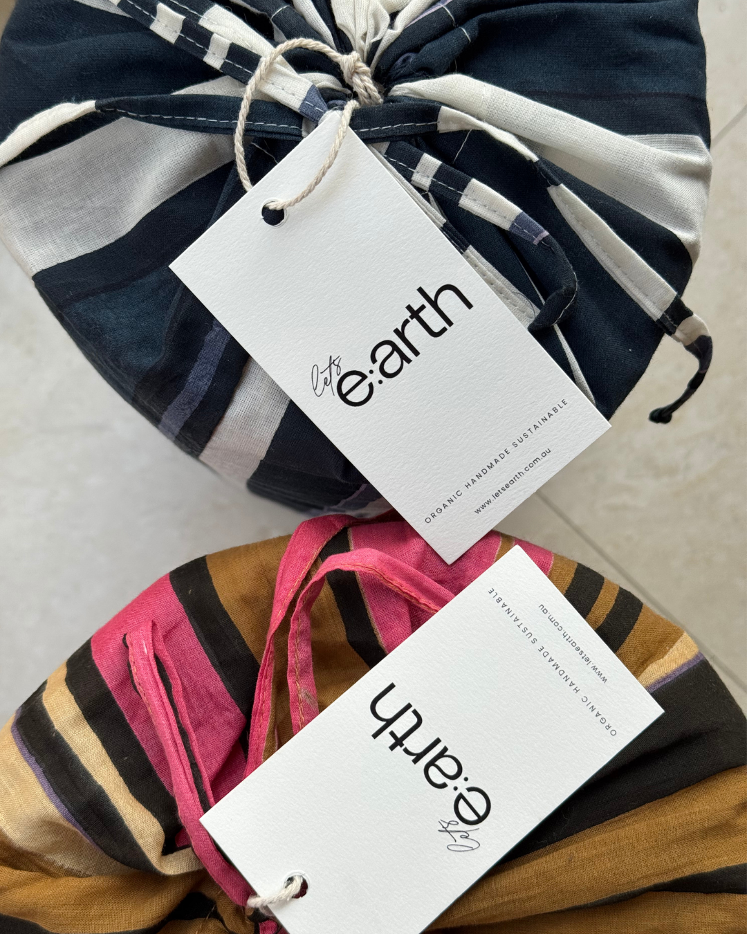 Ode Tree Midnight - Queen Quilt