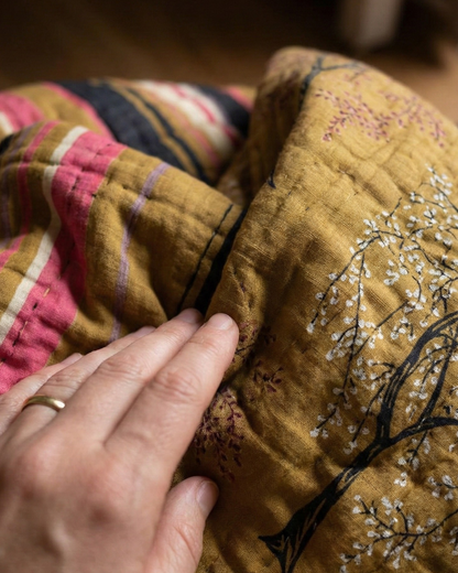 Ode Tree Ochre - Queen Quilt
