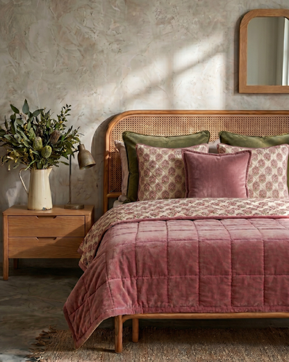 Jaipore Blush LUXE QUEEN - Cotton Velvet Quilt Reverse Mughal Floral Motif
